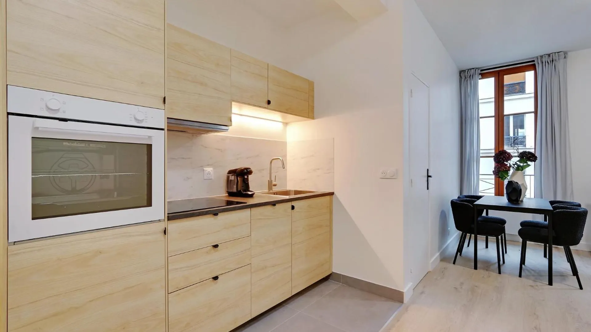 Boutiques Apartments Paris
