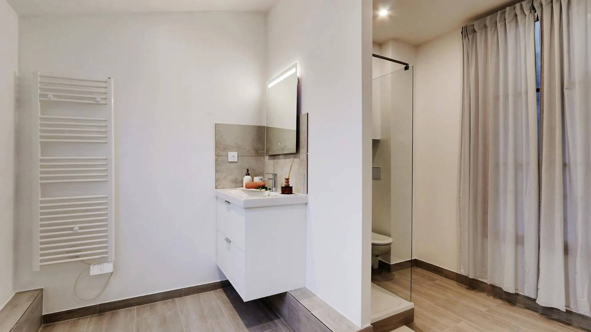 Boutiques Apartments Paris