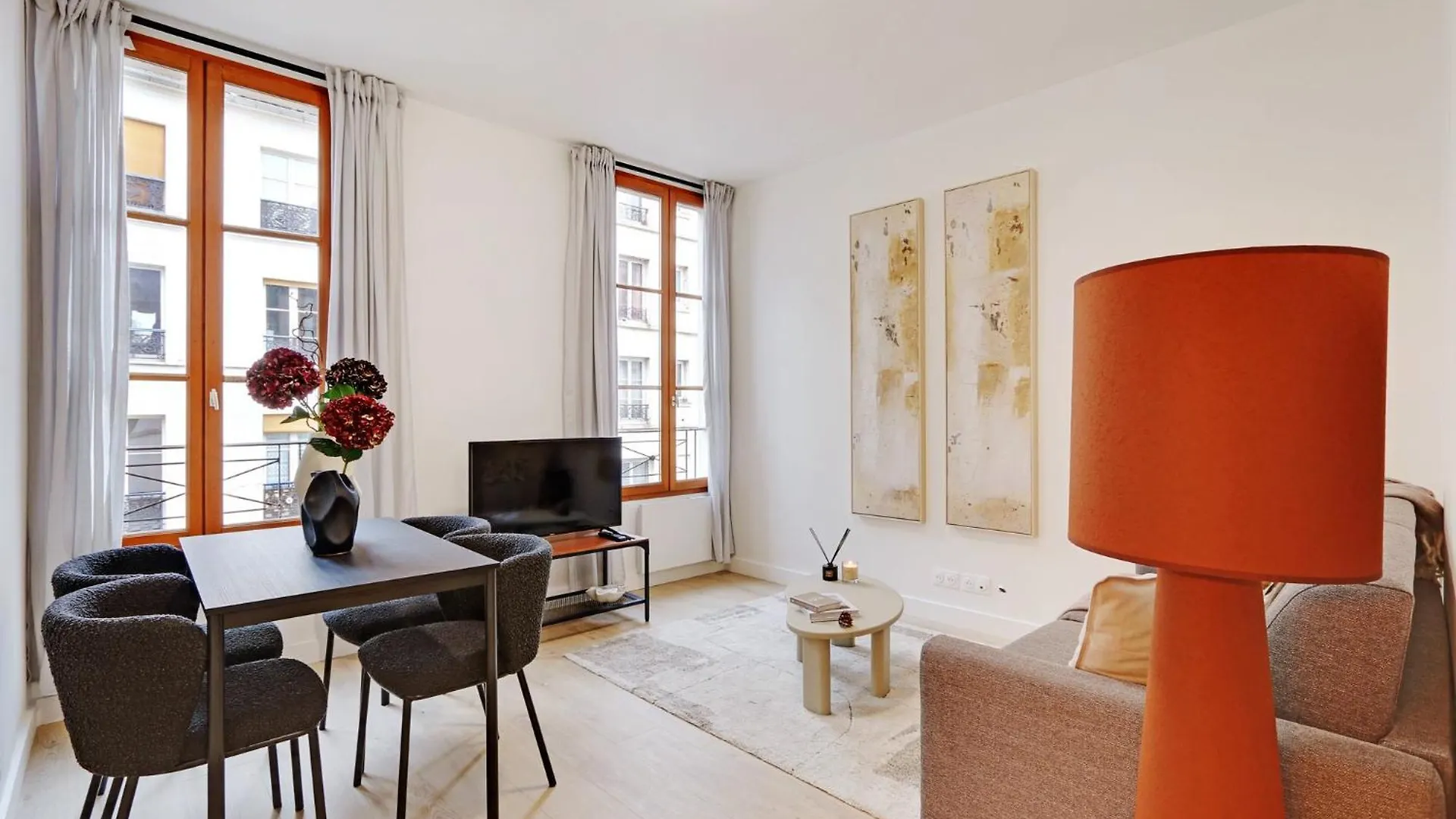 Boutiques Apartments Paris 0*,